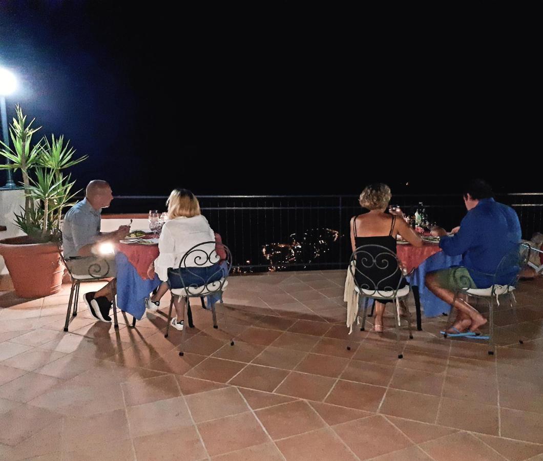 Le Marelle Hotel Furore Bagian luar foto
