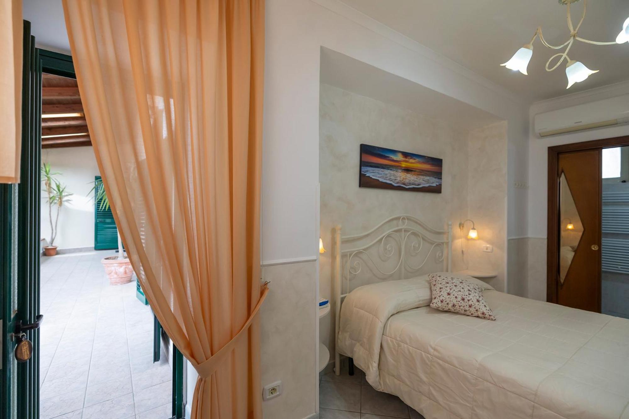 Le Marelle Hotel Furore Ruang foto